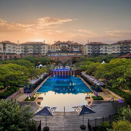 巴利托 The Capital Zimbali酒店 外观 照片 The Village at Sunway Putra