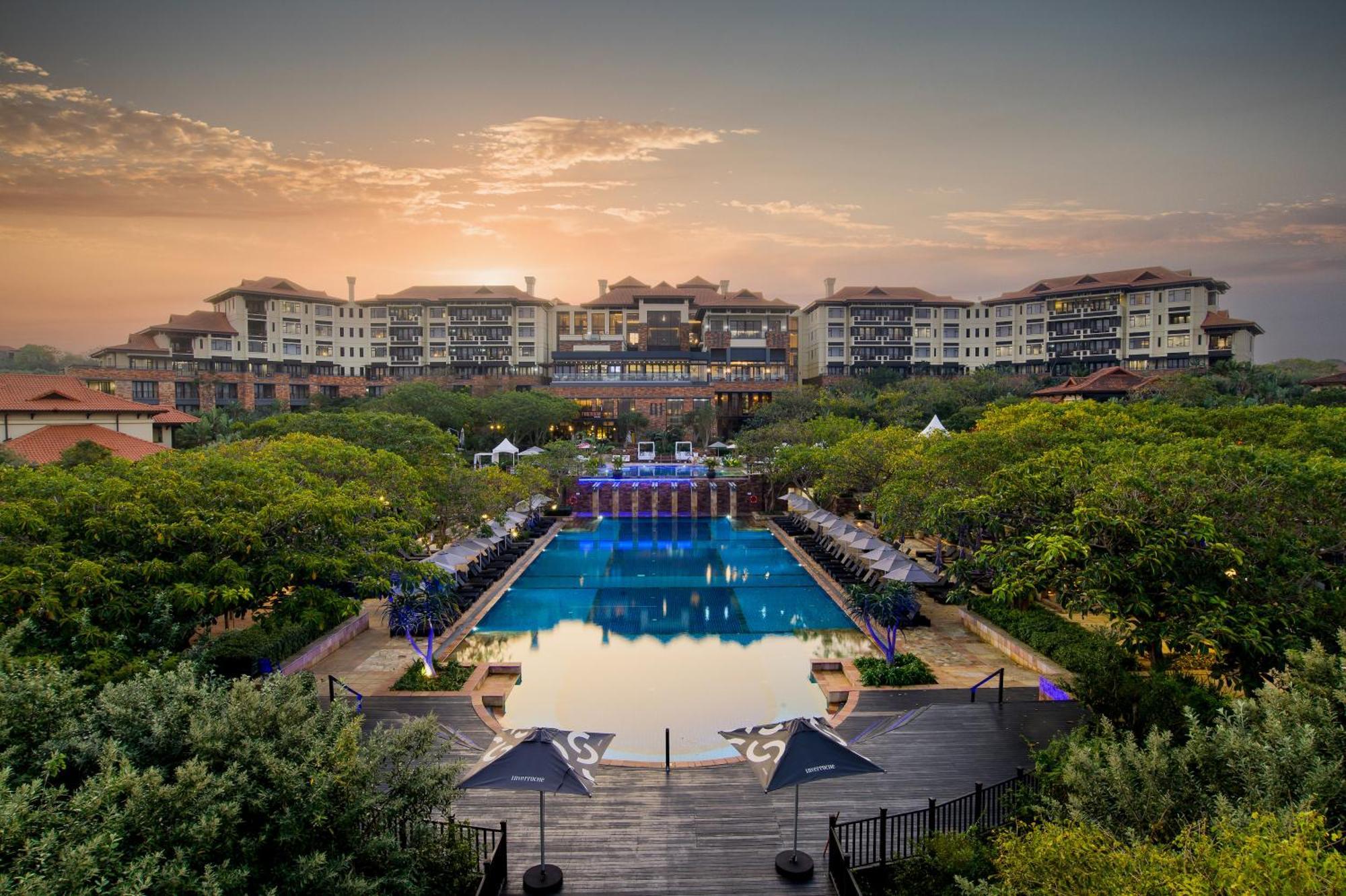 巴利托 The Capital Zimbali酒店 外观 照片 The Village at Sunway Putra